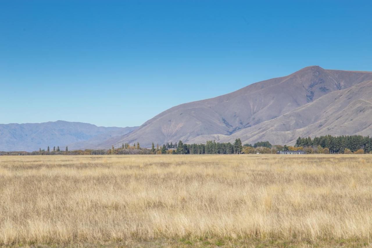 Pukaki Air Lodge Twizel Exterior photo